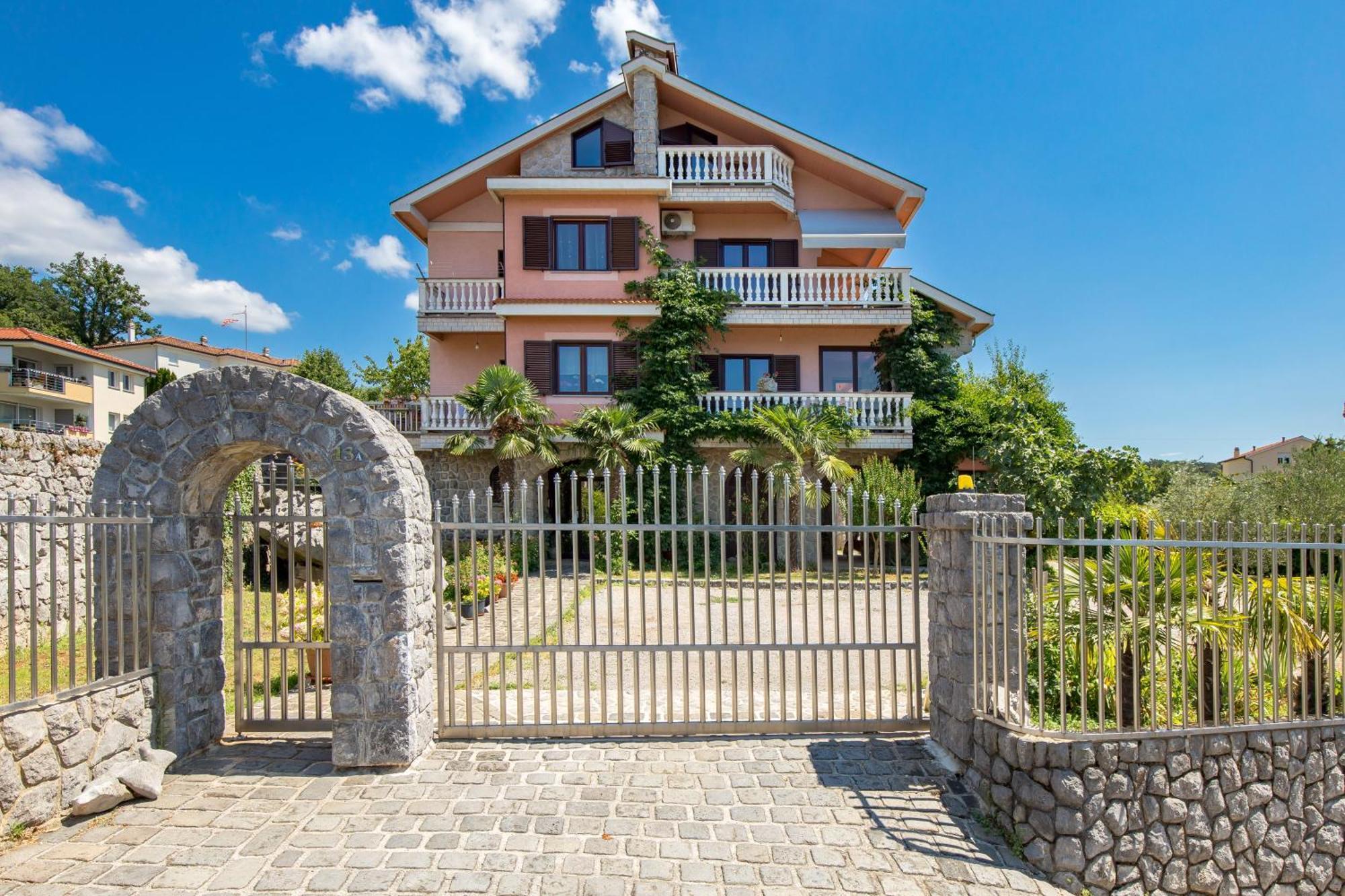 Apartmani Jurina Кастав Экстерьер фото